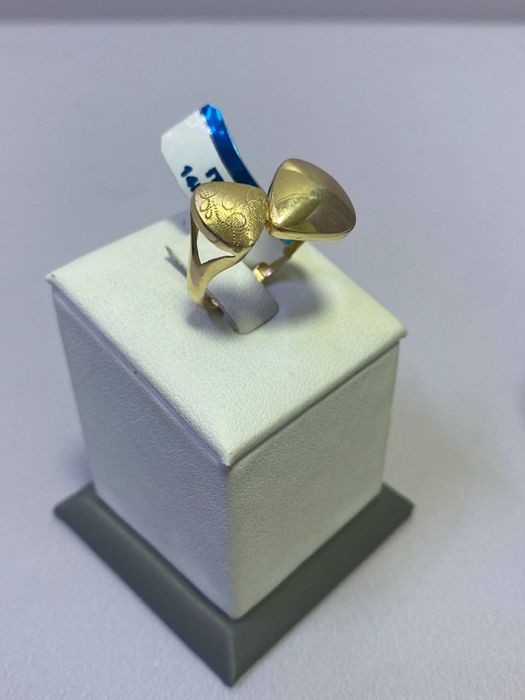 Кольцо из золота /СТ 30909