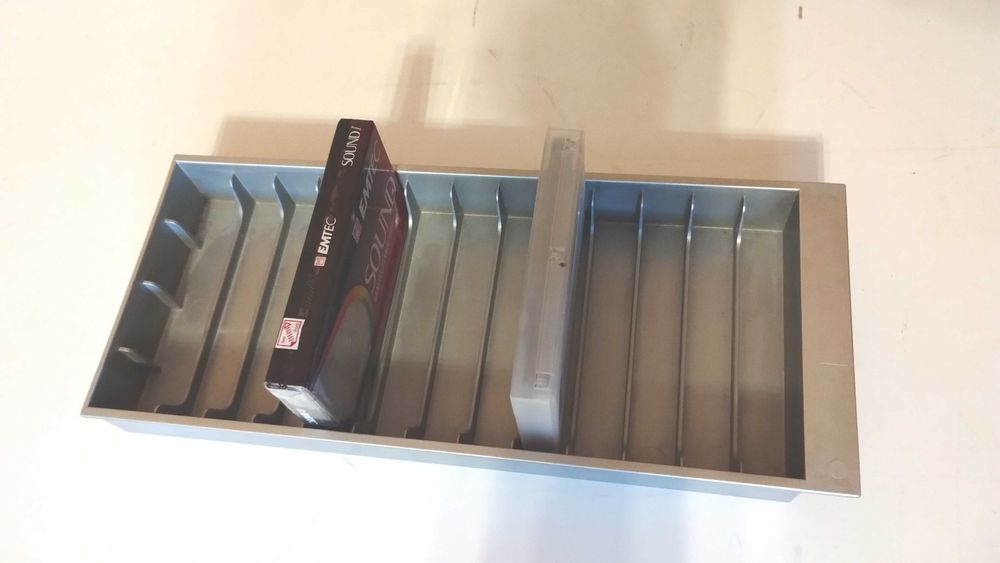 muzica rack pt 13 casete audio suport de plastic