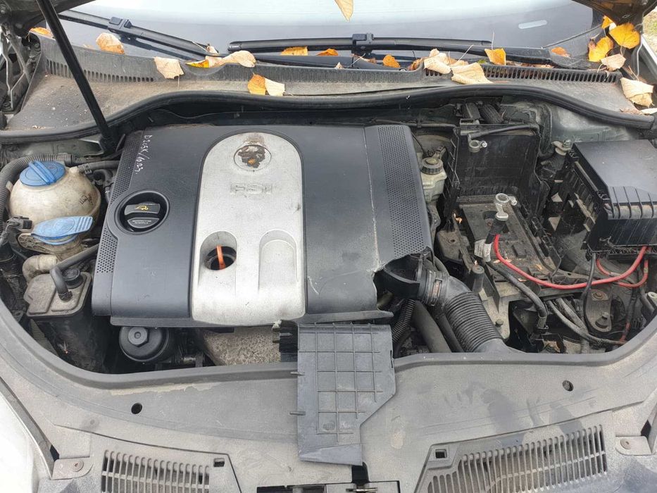 Bara Far Capota Aripa Oglinda Stop Trager Usa Haion Golf 5/V 1.4FSI