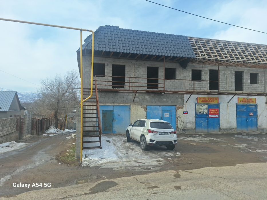 Сдам сто, помещения на 2 этаже