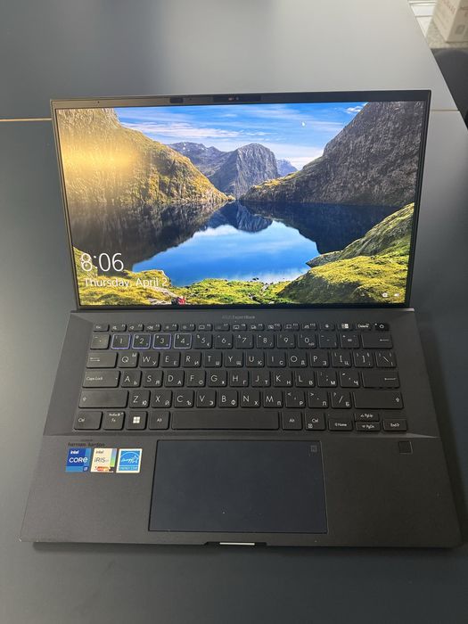 Asus ExpertBook 16RAM