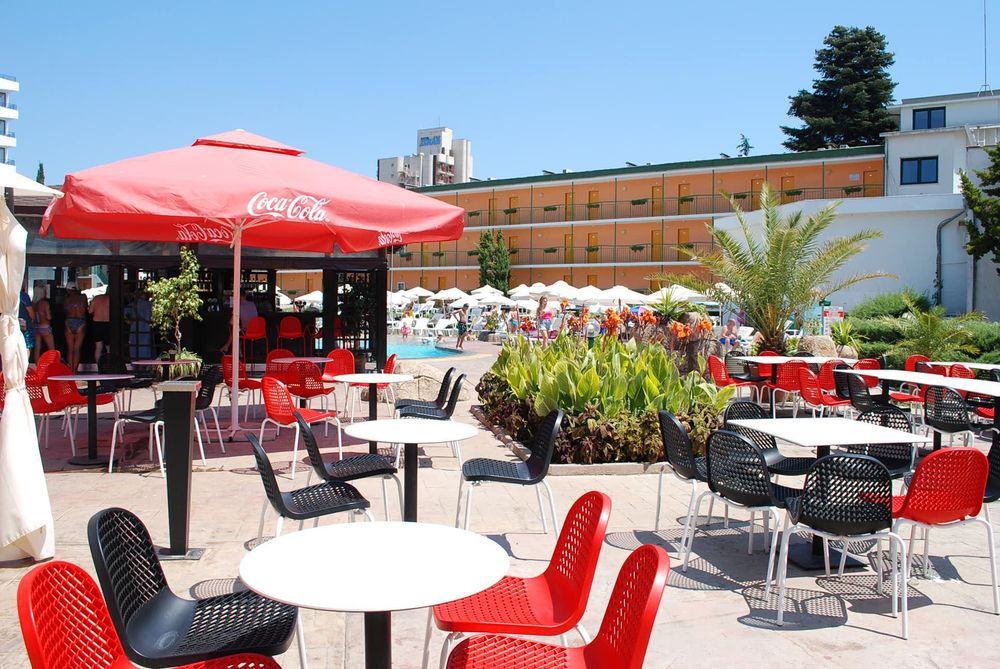 Продава се Двустаен апартамент в к.к. Слънчев бряг - 100 кв.м за 920 €/кв.м - Снимка #20