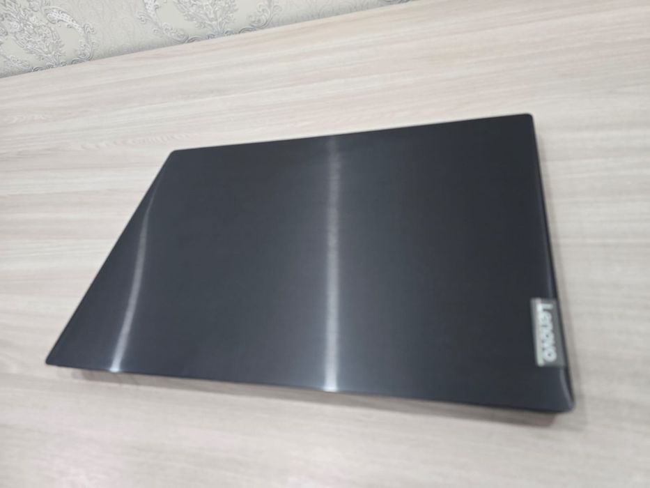 Lenovo, AMD Athlon, SSD 256Gb, Ram 8Gb, Full HD IPS