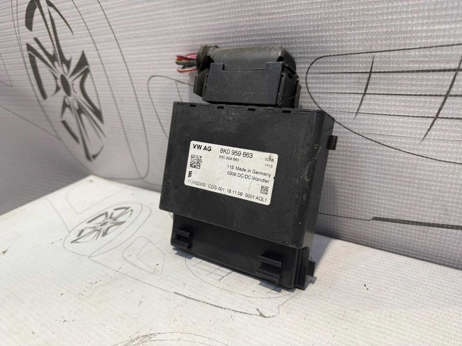 Convertor de tensiune DC/DC / Modul electronic Audi A4 S4 B8 8K 8K0959663 2010 / [2008-2015] / (5B3)