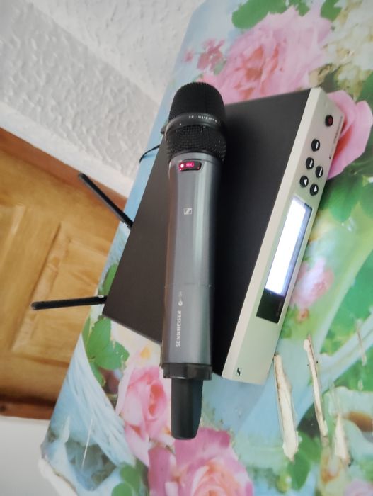 Microfon sennheiser ew 100 g4 835 made in Germany !!  (Shure, dynacord