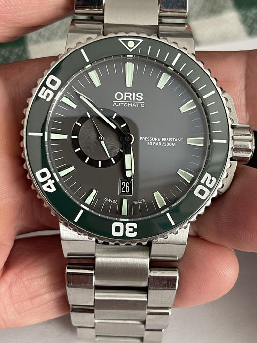 Vand oris aquis. Small second. Date.