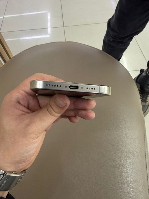 iPhone 16 pro max 256 silver