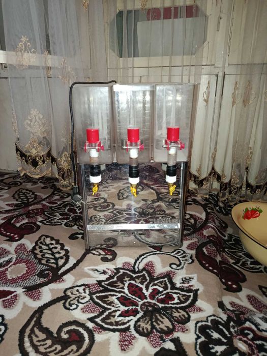 Fast-food uchun barcha kerakli qurilmalar mavjud.