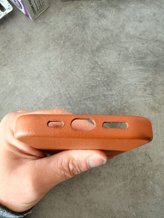 Husă premium din piele MagSafe – iPhone 14 – iPhone 17 Pro like