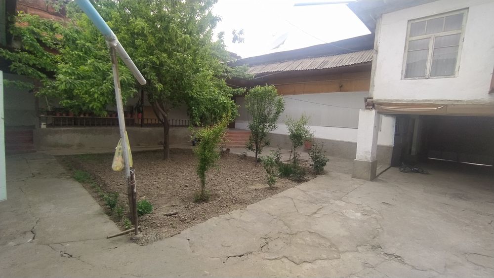 Srocno Yer narxida 4 sotix, yunusobodda