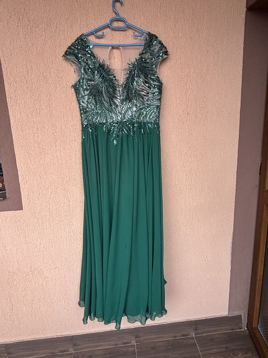 Rochie seara realizata la comanda verde