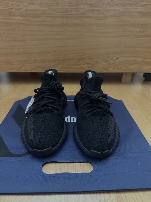 Yeezy 350 Onyx - 38