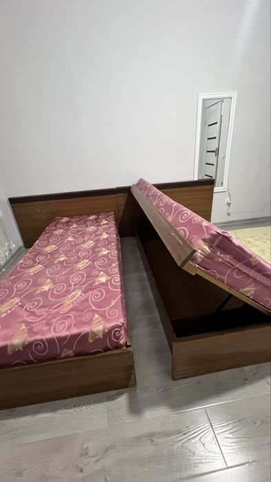 Продаю мебель, кровать, шкаф