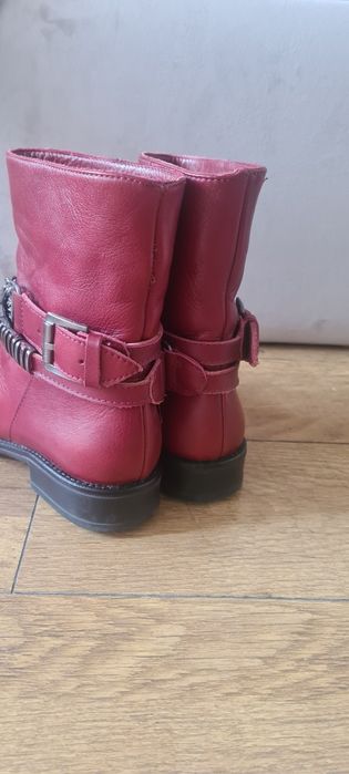 Боти , естествена кожа, нови..