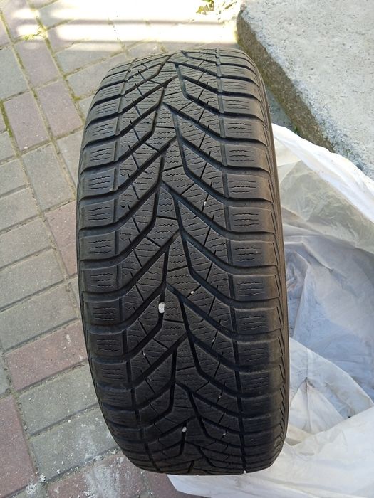 Vând anvelope cu genti cu tot