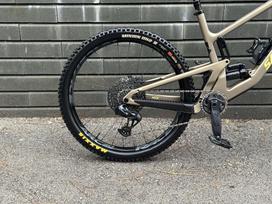 Планински карбонов велосипед SANTA CRUZ 5010 (XL размер)