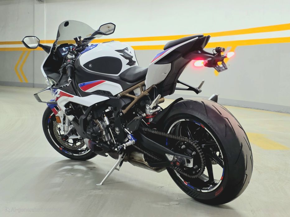 BMW S1000RR 2022 M Package Carbon