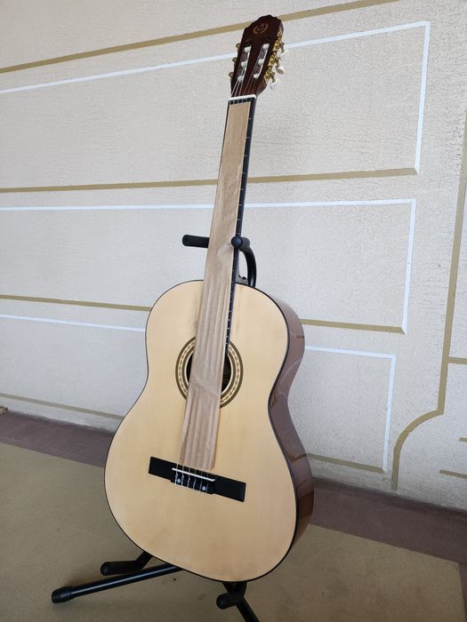 Классик гитара 39 размер янги!!!