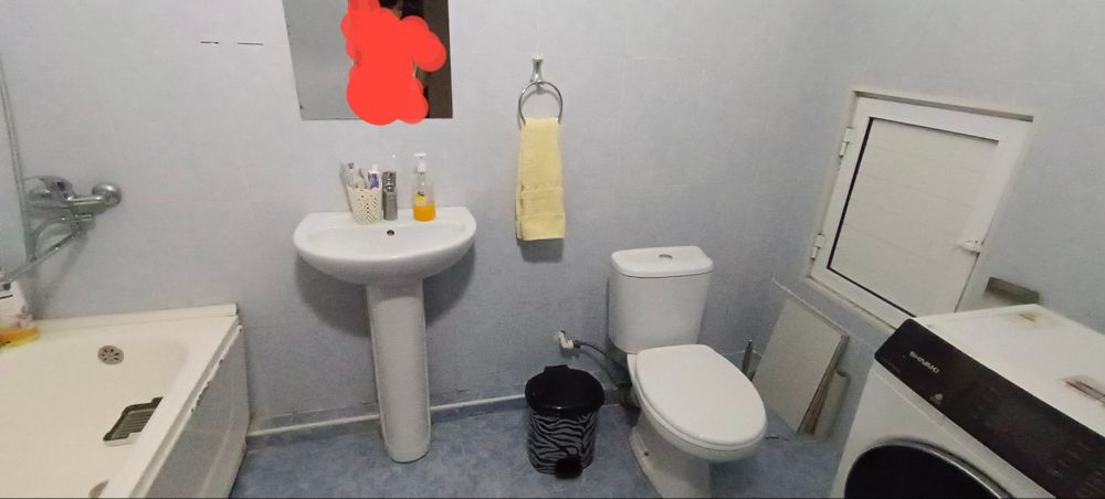 Samarqand darvaza uch lolada navastoyka 2/2/12  kavartira sotiladi