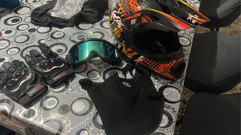 Продам шлем эндуро новый xl