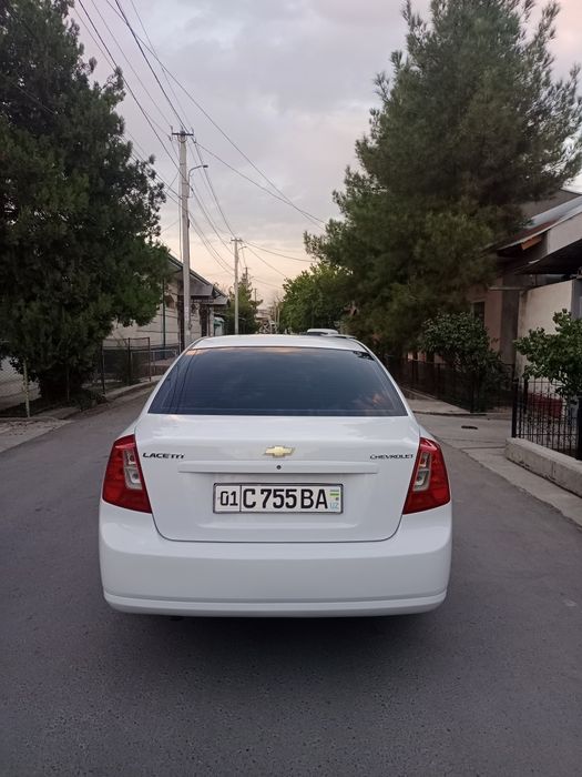 Chevrolet Lacetti 1.8