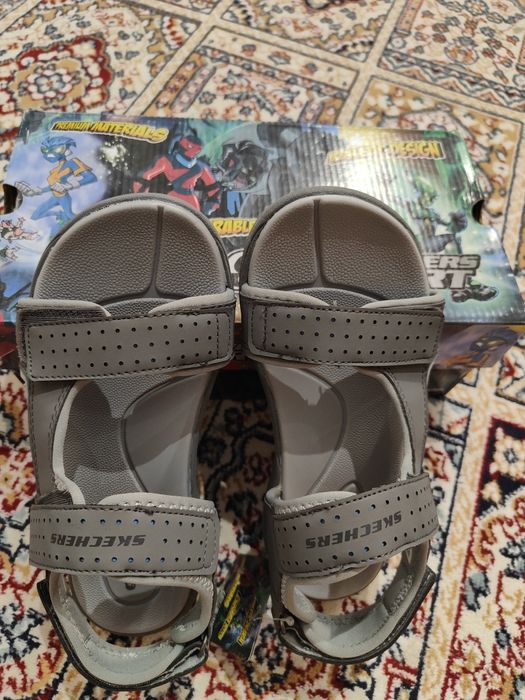 Skechers новый сандали original 100%