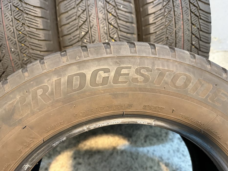 Гуми 195/65/15 BRIDGESTONE Blizzak Winter