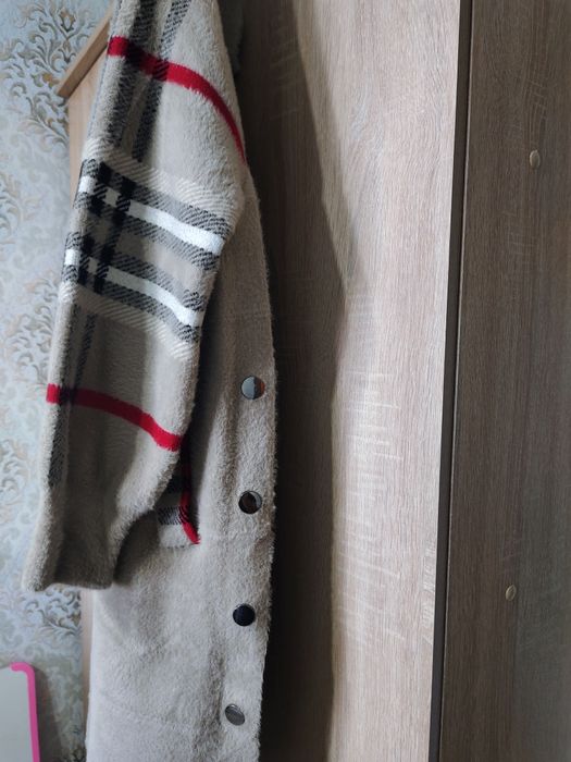 Продам пальто весна -осень
