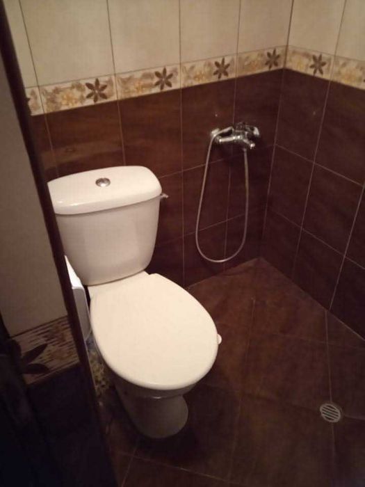 Продавам къща в село Голема Раковица