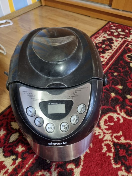 Продаю хлебопечку