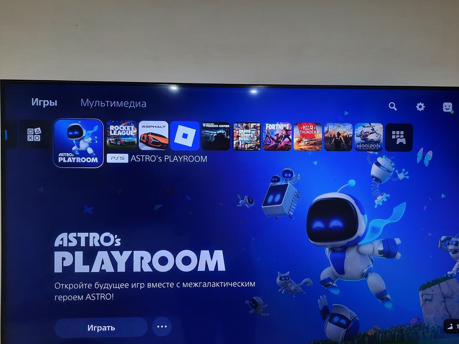 Продам Playstation 5 Slim 1тб