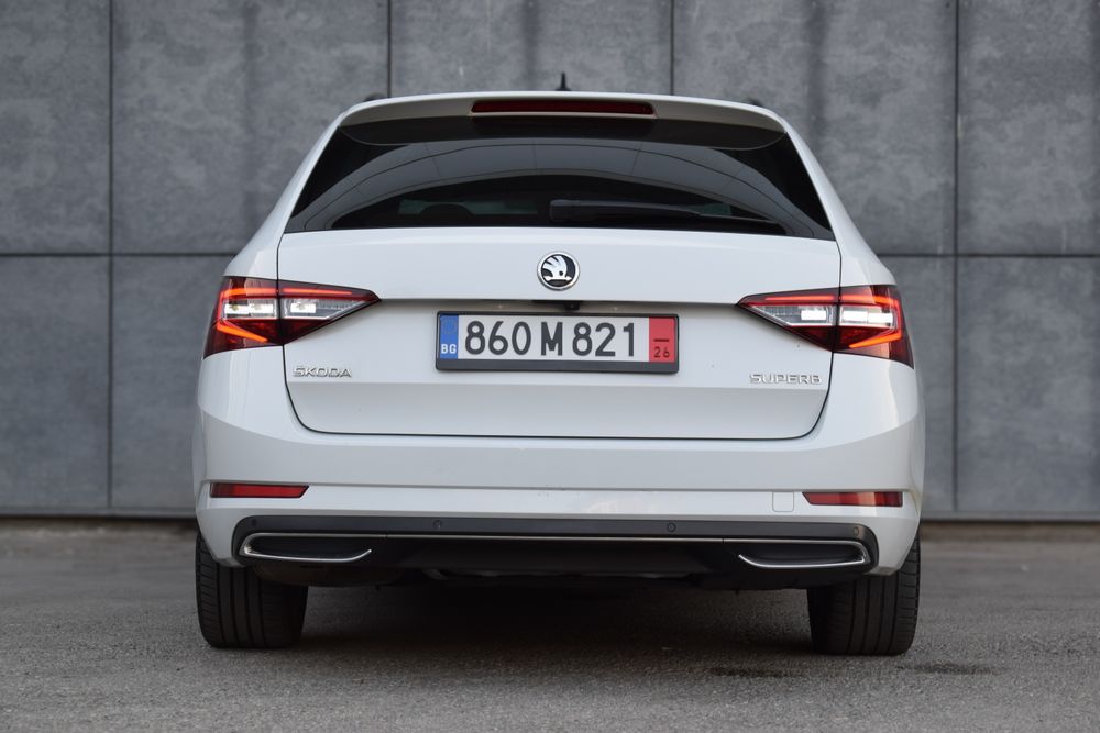 Skoda Superb 2.0 tdi Sportline