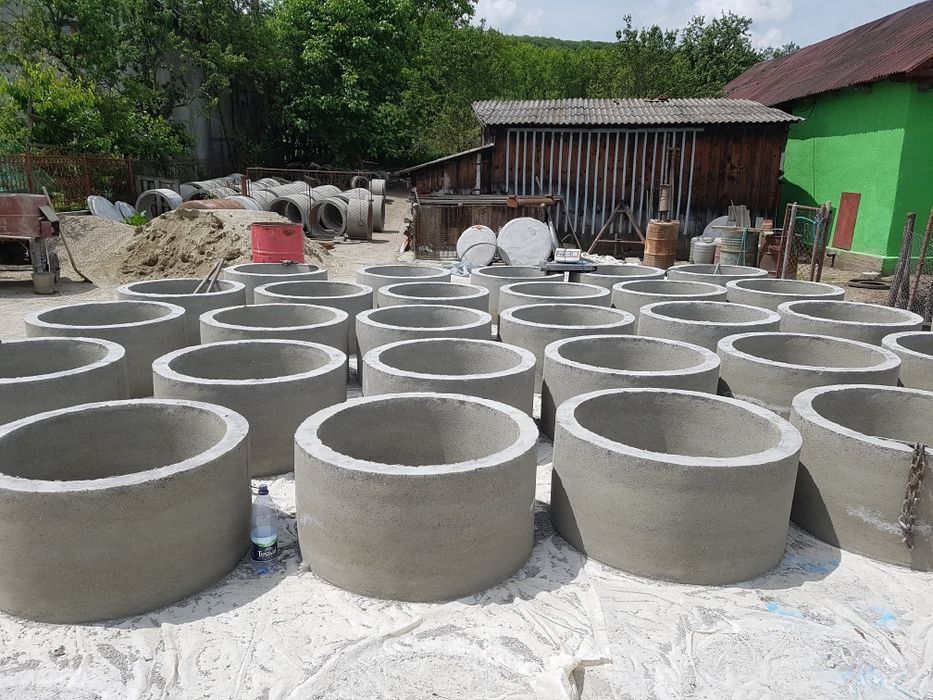 Vând tuburi de beton și execut/adâncesc fântâni