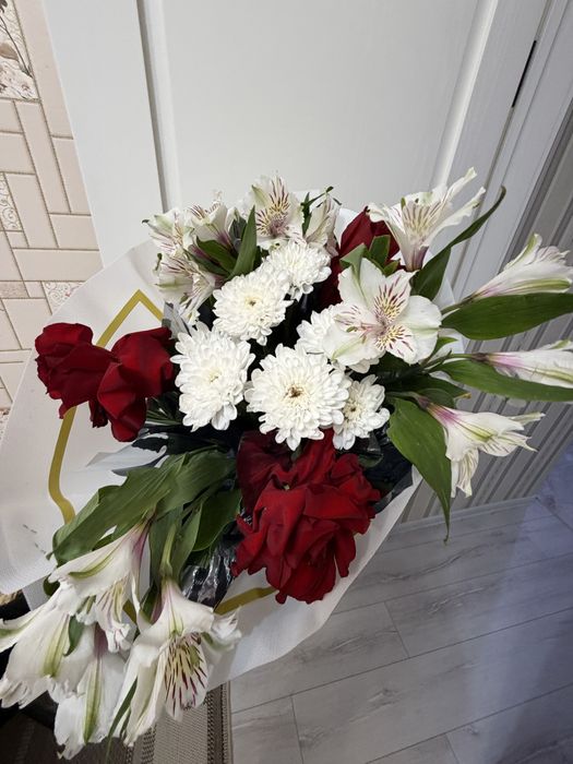 Микс цветы букет