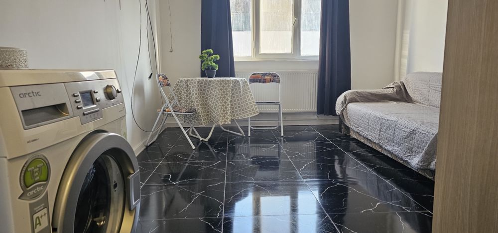 Schimb garsoniera renovata recent!!!