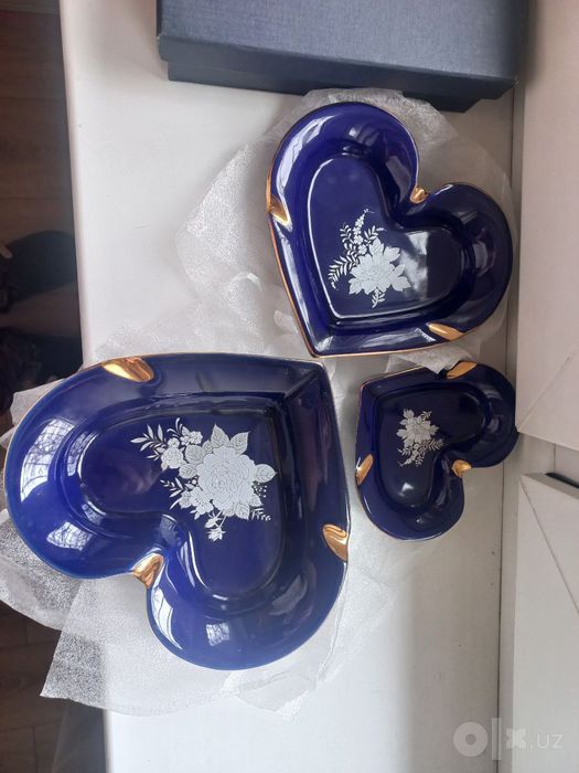 Тарелочки  фирмы Porcelain