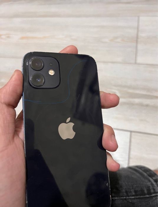 Iphone 12 64gb.