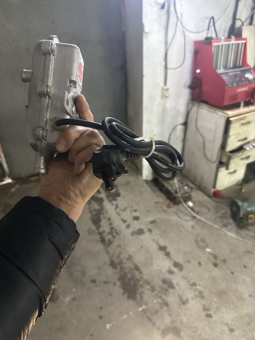 Продам подогреватель даигаьеля