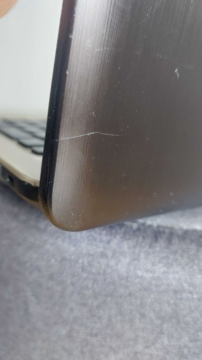 ASUS 14.0" Intel Core i7-2640M 8GB Memory Windows 10