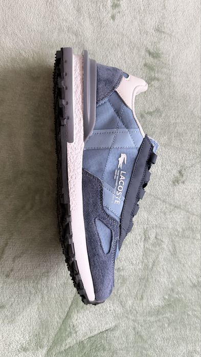 Продам обувь LACOSTE