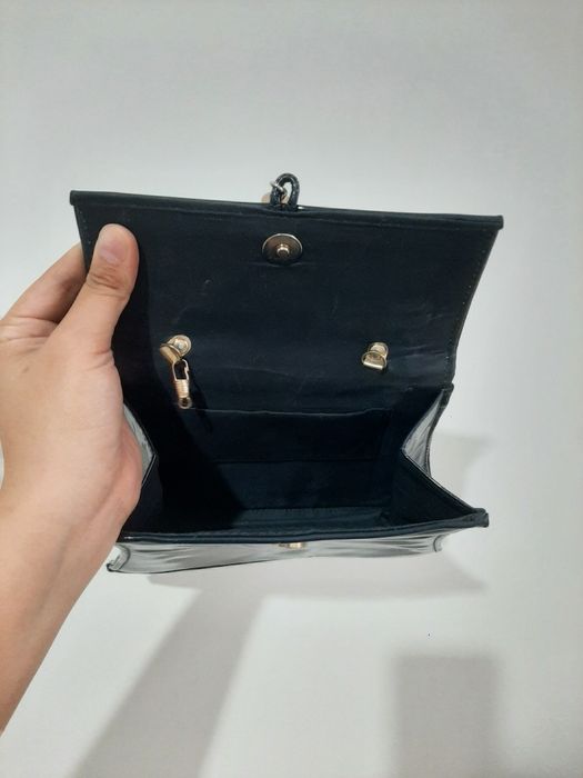 Продаю женские сумочки