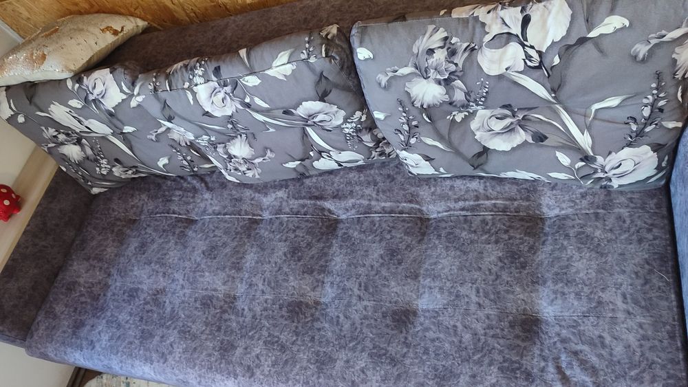 Продам диван б/у