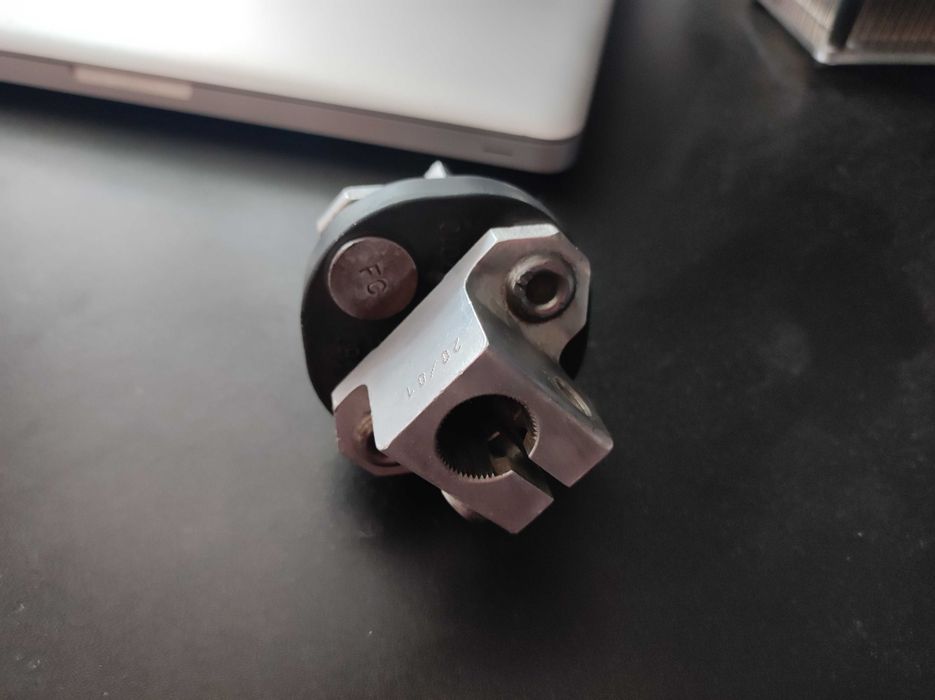 Гумено каре кормилен вал BMW E46 320D