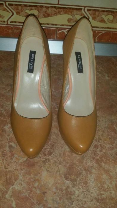 Vand pantofi reserved maro