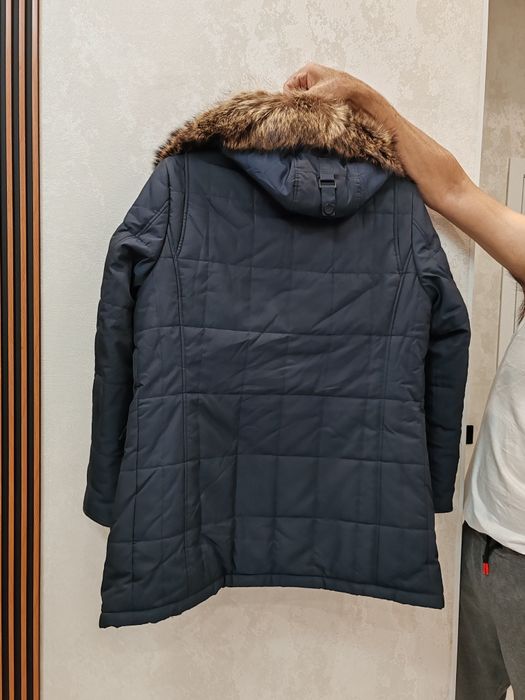 Продам зимнюю куртку