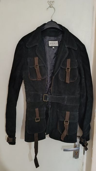 Geaca din piele întoarsă Italy nouă