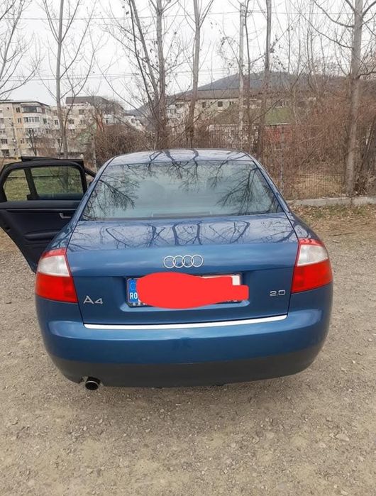 Vând audi A4 2.0