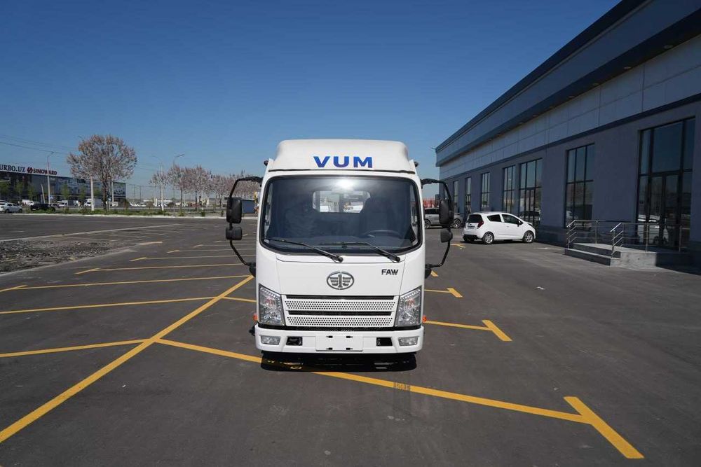 FAW Tiger VR bortli yuk mashinasi (8.4 m²)
