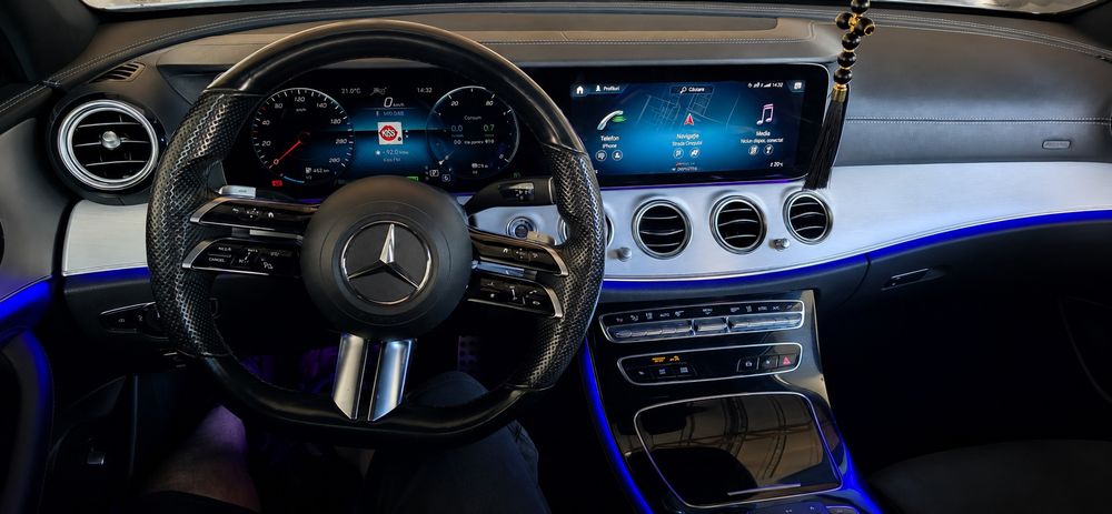 MERCEDES-BENZ 300 2020 — imagine 4