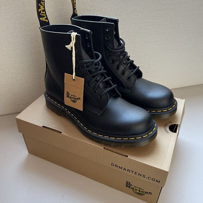 Продаю оригинальные Dr. Martens 1460, цвет Black Smooth.